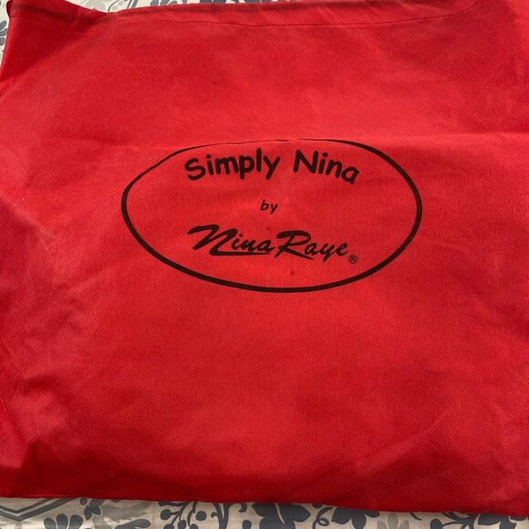 Simply Nina by Nina Raye® Vintage Classic clutch - Picture 10 of 13